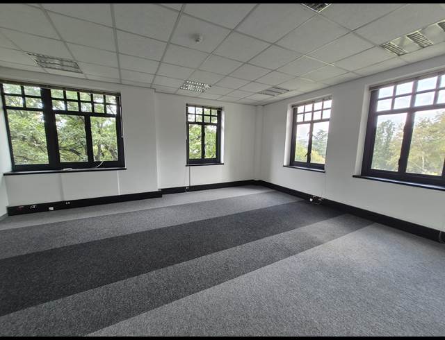 229M² OFFICE TO LET IN SANDTON CENTRAL