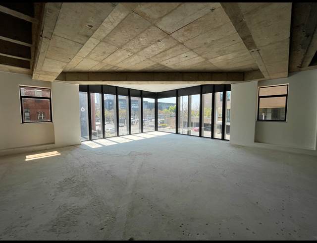 374M² OFFICE TO LET IN ROSEBANK