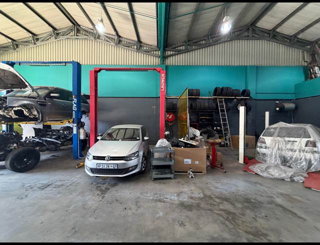 250M² WAREHOUSE TO LET IN BARBEQUE DOWNS