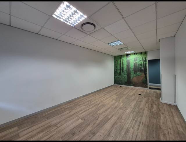 838M² OFFICE TO LET IN ILLOVO