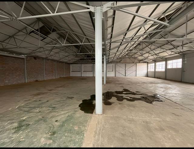 750M² WAREHOUSE TO LET IN NEW ERA