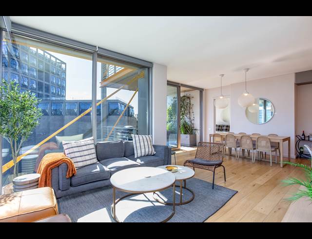 2 BEDROOM APARTMENT TO LET IN WATERFRONT