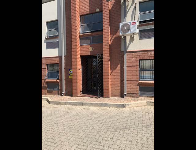 470M² WAREHOUSE RENTED IN EASTGATE