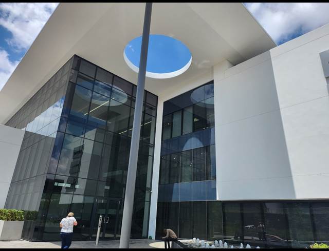 442M² OFFICE TO LET IN WATERFALL