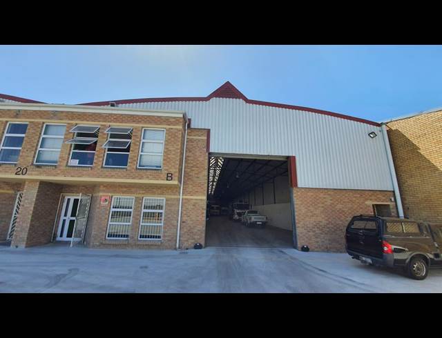 1,050M² WAREHOUSE TO LET IN AIRPORT INDUSTRIA