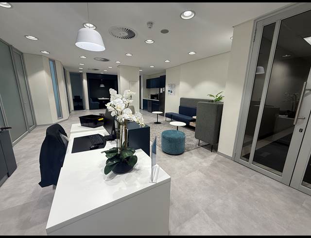 21M² OFFICE TO LET IN KILLARNEY