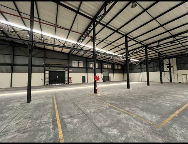 2,020M² WAREHOUSE TO LET IN ELANDSFONTEIN