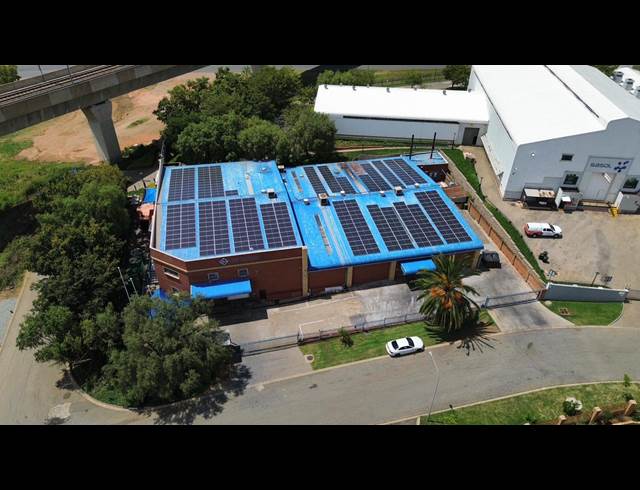 2,000M² WAREHOUSE TO LET IN FOUNDERS VIEW