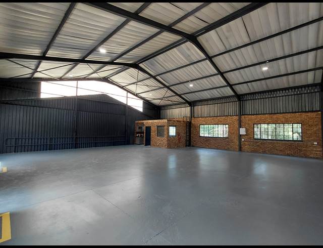 240M² WAREHOUSE TO LET IN BENONI AH