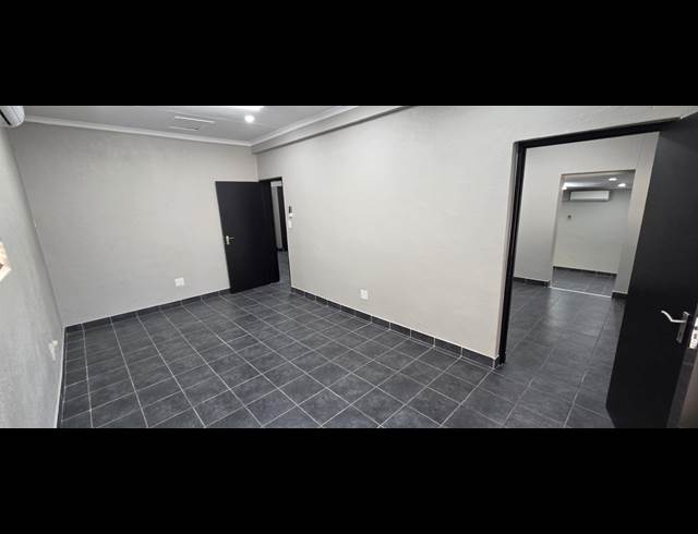 85M² OFFICE TO LET IN NELSPRUIT EXT 1