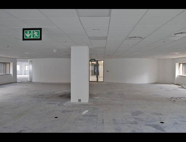 539M² OFFICE TO LET IN SANDTON CENTRAL