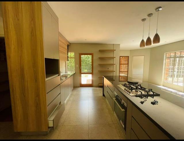 3 BEDROOM PROPERTY TO RENT IN LYNNWOOD