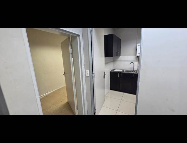 252M² OFFICE TO LET IN NELSPRUIT EXT 1