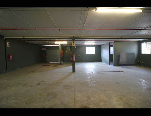 271M² WORKSHOP TO LET IN WILSONIA