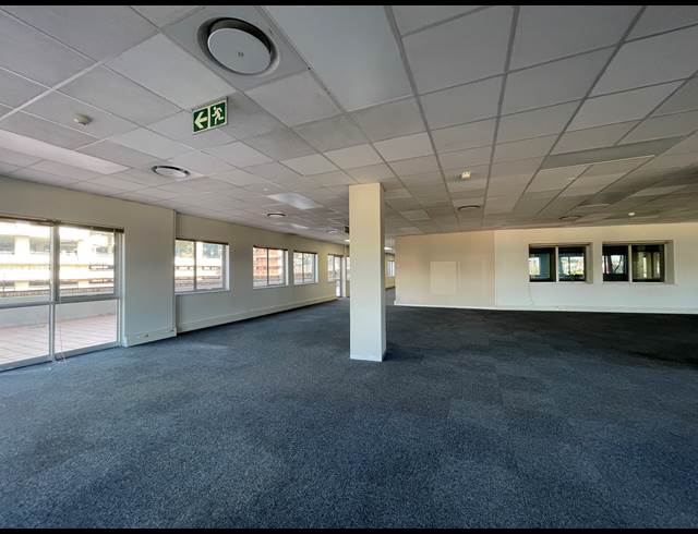 594M² OFFICE TO LET IN SANDTON CENTRAL