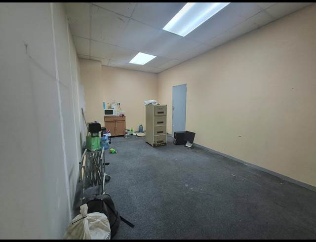 60M² OFFICE TO LET IN KRUGERSDORP CENTRAL