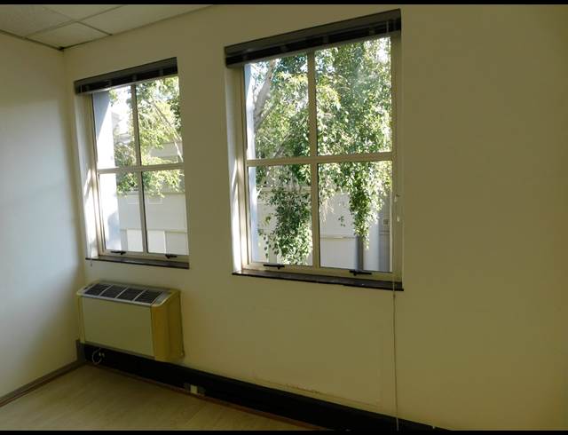 107M² OFFICE TO LET IN ILLOVO