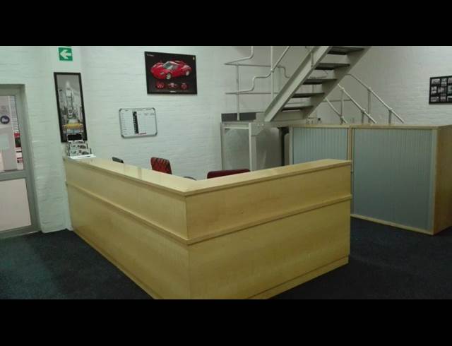 1,025M² WAREHOUSE TO LET IN BELLVILLE SOUTH INDUSTRIA