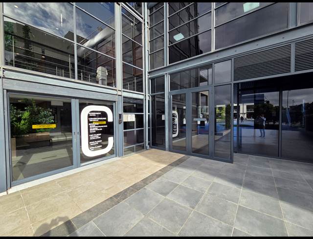 1,048M² OFFICE TO LET IN OBSERVATORY