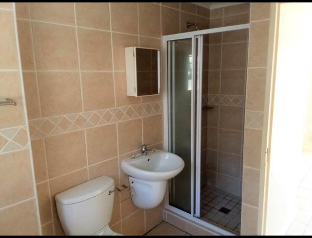 2 BEDROOM PROPERTY TO RENT IN DURBANVILLE CENTRAL