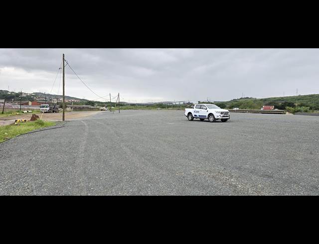 39,440M² INDUSTRIAL YARD TO LET IN GLEN ANIL