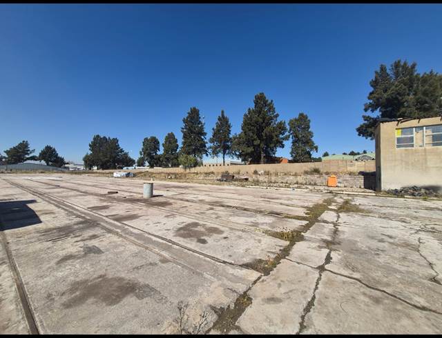 12,000M² INDUSTRIAL YARD TO LET IN ALRODE SOUTH