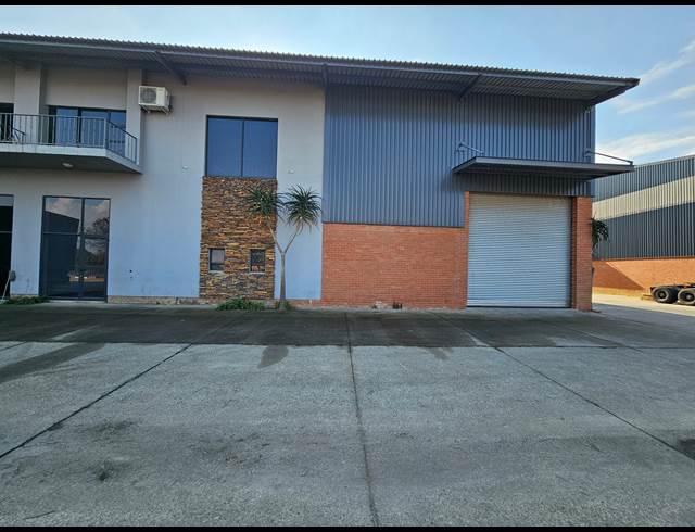 687M² FACTORY TO LET IN COSMO BUSINESS PARK