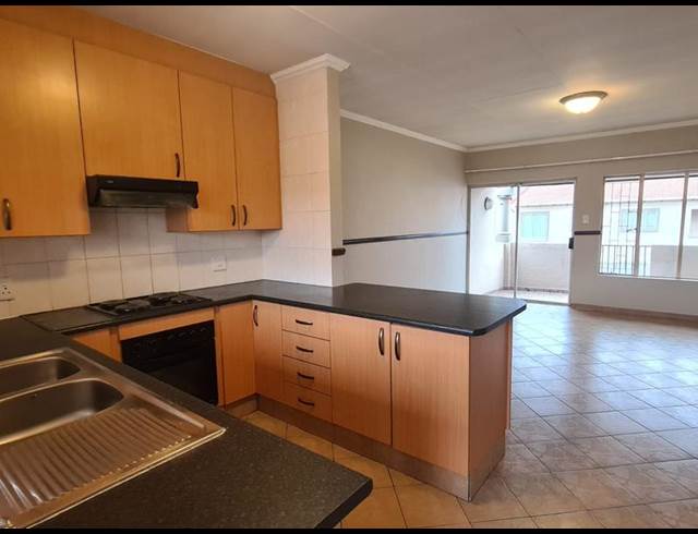 2 BEDROOM PROPERTY TO RENT IN DALPARK EXT 1