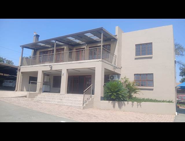 M² OFFICE TO LET IN WENTWORTH PARK