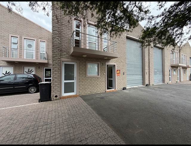 345M² WAREHOUSE TO LET IN ASLA PARK