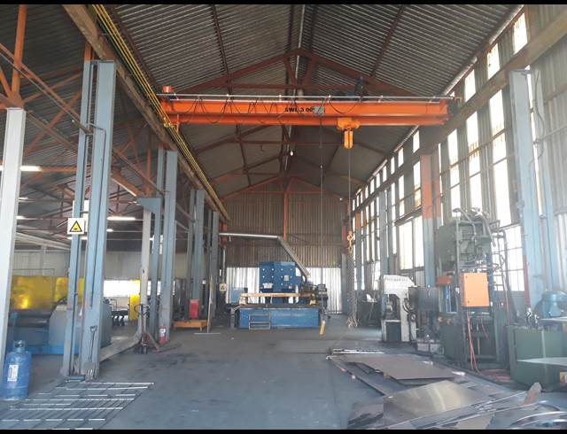 1,232M² WAREHOUSE RENTED IN SEBENZA