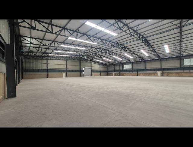 7,000M² WAREHOUSE TO LET IN ANDERBOLT