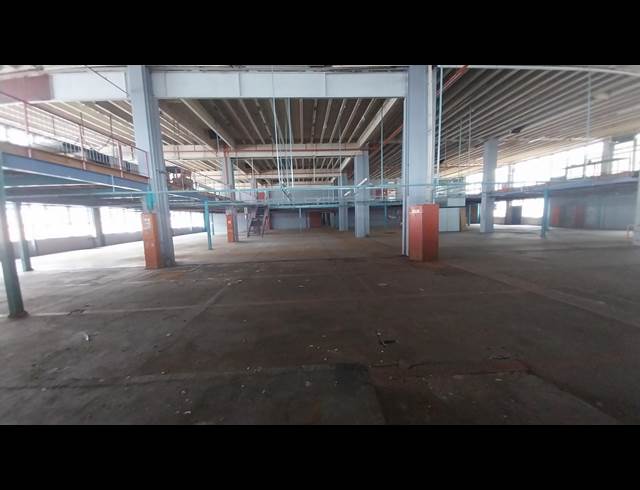 9,870M² WAREHOUSE TO LET IN KOEDOESPOORT INDUSTRIAL
