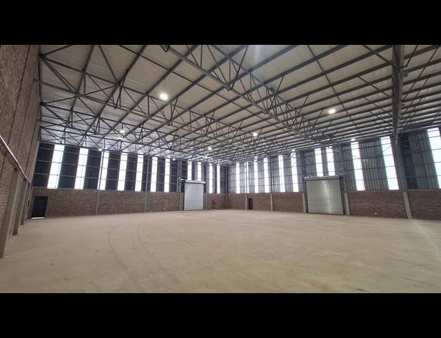 1,993M² WAREHOUSE TO LET IN NIETGEDACHT AH