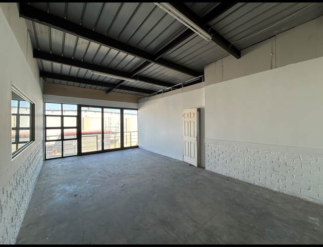 396M² WAREHOUSE TO LET IN POMONA