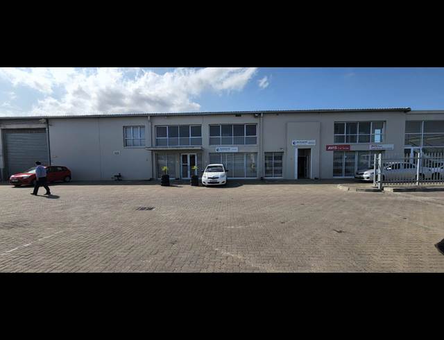 1,500M² WAREHOUSE TO LET IN BLACKHEATH INDUSTRIAL
