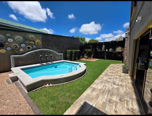 4 BEDROOM PROPERTY TO RENT IN GLEN MARAIS
