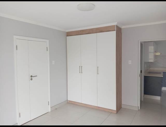 2 BEDROOM APARTMENT TO LET IN UMHLANGA RIDGE