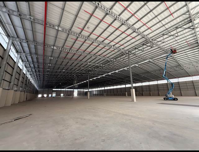12,932M² WAREHOUSE TO LET IN CONGELLA