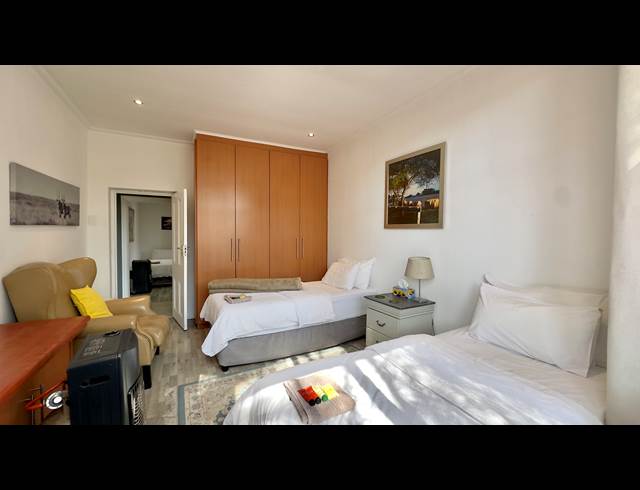 4 BEDROOM HOUSE TO LET IN NORWOOD