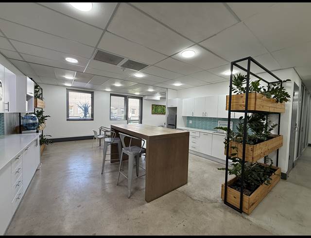 66.10M² OFFICE TO LET IN ROSEBANK