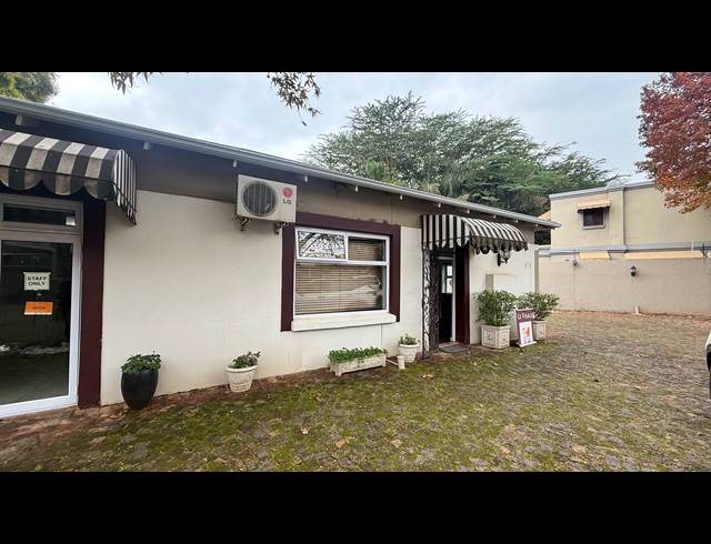150M² OFFICE TO LET IN BEDFORDVIEW