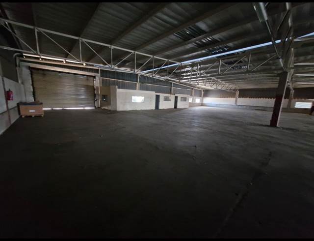 1,500M² WAREHOUSE TO LET IN BENROSE