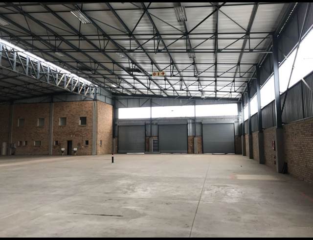 2,276M² WAREHOUSE TO LET IN RANDJESPARK