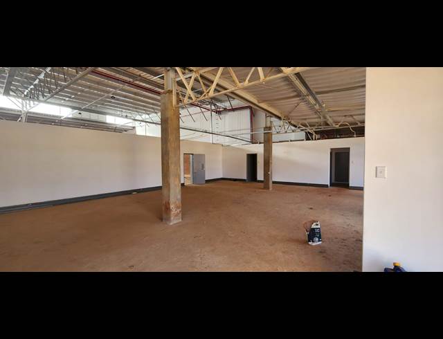 1,774M² WAREHOUSE TO LET IN WITFONTEIN