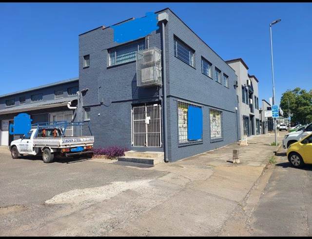 235M² BUILDING RENTED IN PIETERMARITZBURG CENTRAL