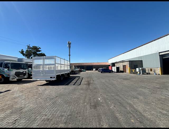 2,000M² WAREHOUSE TO LET IN BLACKHEATH INDUSTRIAL