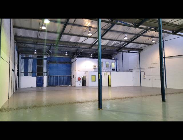 759M² WAREHOUSE TO LET IN BELLVILLE SOUTH
