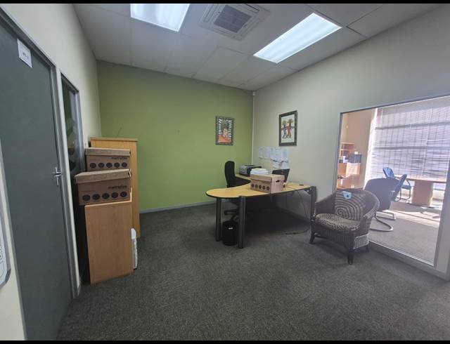 500M² OFFICE TO LET IN KRUGERSDORP CENTRAL