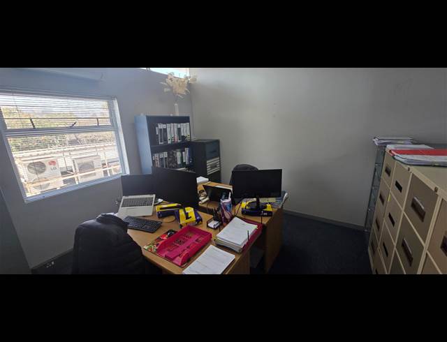 130M² OFFICE TO LET IN NELSPRUIT CENTRAL